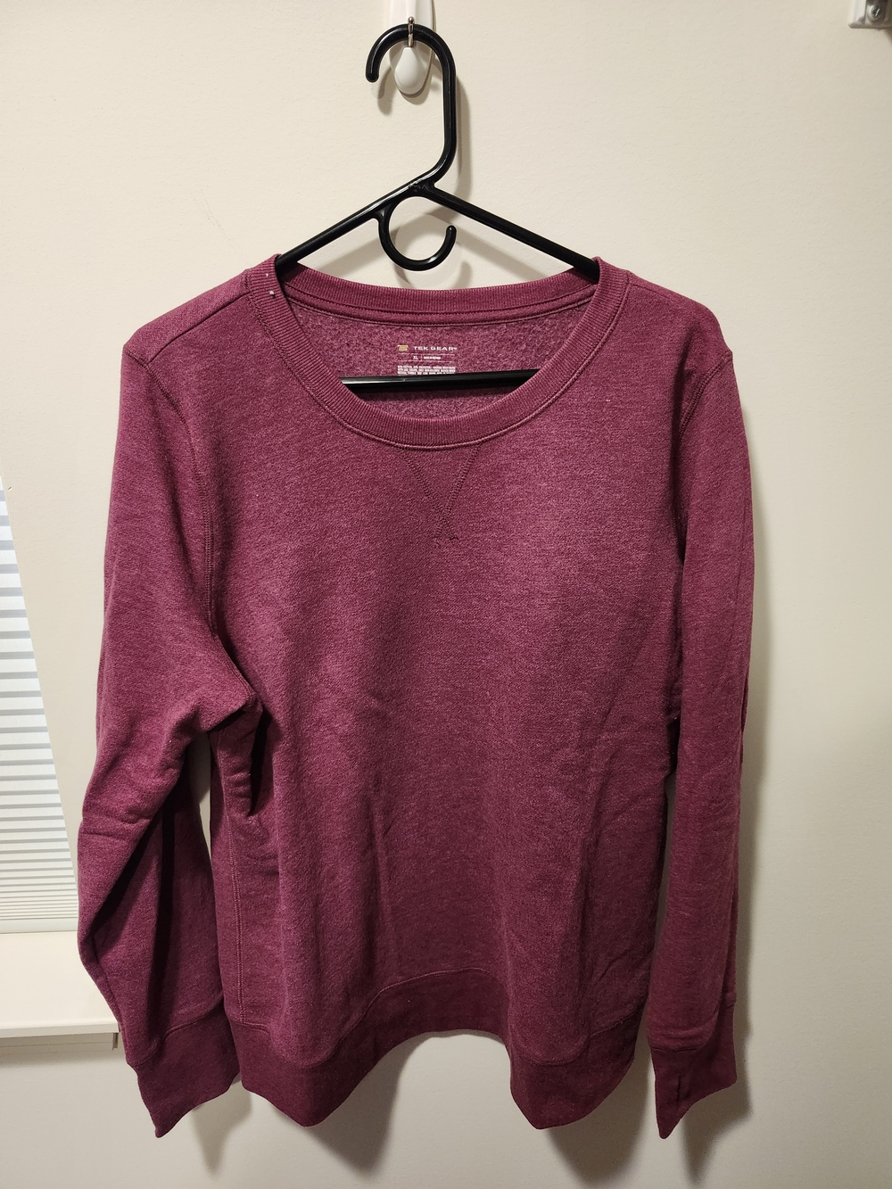 tek gear Women's Crewneck Sweatshirt - Maroon